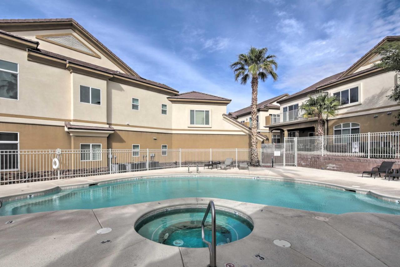 Desert Condo With Pool About 3 Miles To Colorado River! ブルヘッド・シティ エクステリア 写真