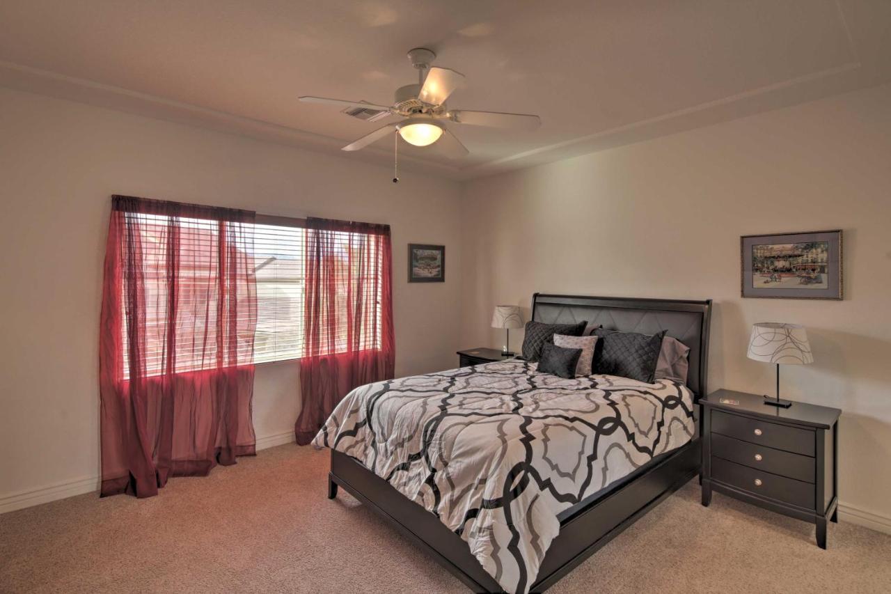 Desert Condo With Pool About 3 Miles To Colorado River! ブルヘッド・シティ エクステリア 写真
